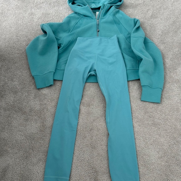 Lululemon 23” align leggings - Picture 5 of 6